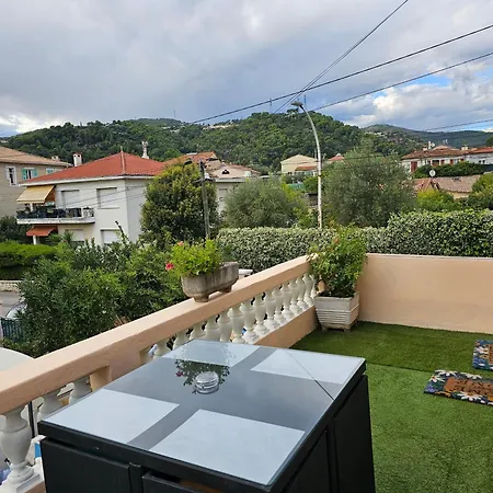 3 A Proche De 10 Mn, Monaco 15 Mn Et L'italie 30 Mn Apartment